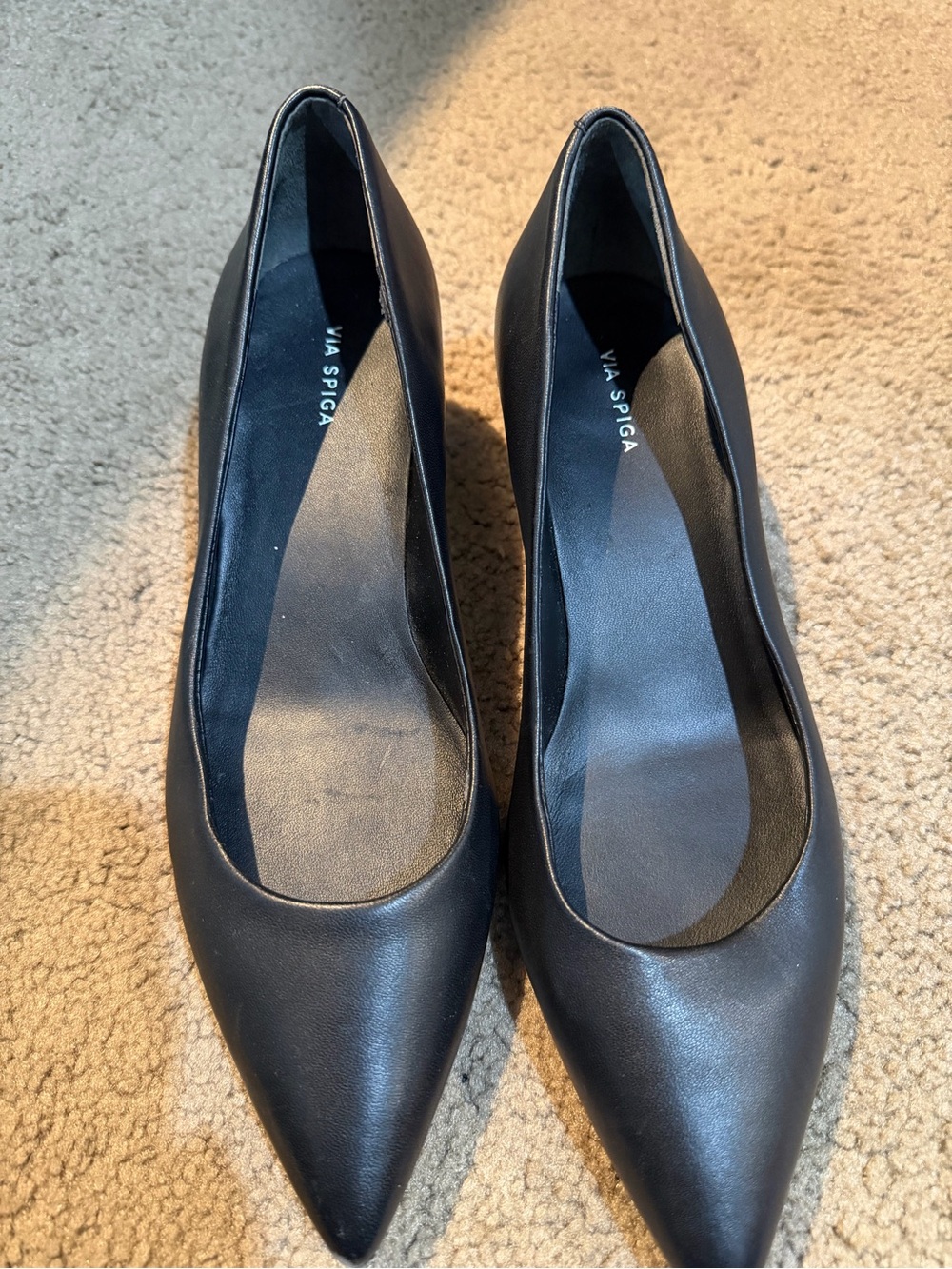 Via Spiga Black Leather Pointed Toe Heels